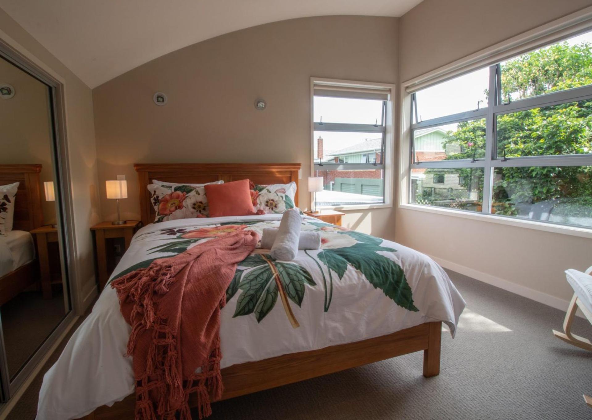 Great Location On Gilbert Central 뉴플리머스 외부 사진
